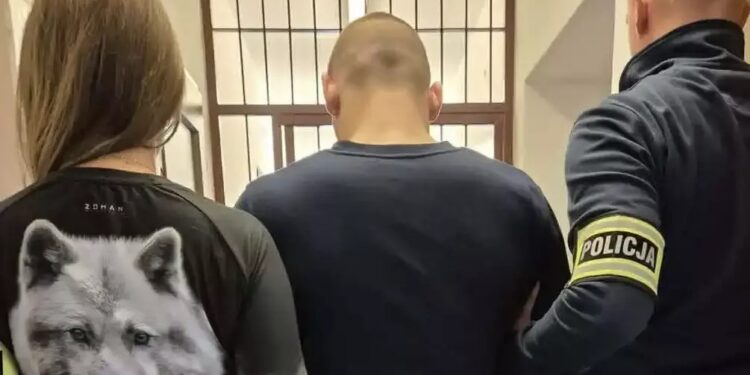 Po zbrodni w Jędrzejowie. Sąd podjął decyzję co dalej z podejrzanym o zabójstwo - Radio Kielce Źródło: Policja