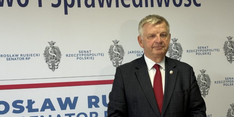 Senator interweniuje w sprawie energii - Radio Kielce Na zdjęciu: senator Jarosław Rusiecki / Fot. Anna Głąb - Radio Kielce