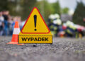 Zderzenie auta z ciągnikiem. Droga zablokowana - Radio Kielce Zderzenie auta z ciągnikiem. Droga zablokowana