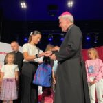 Ponad 350 dzieci z plecakami pełnymi uśmiechów