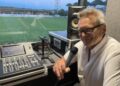 02.08.2026. Ostrowiec Św. Na zdjęciu: Janusz Romanowski - spiker na meczach KSZO / Fot. Kamil Król - Radio Kielce