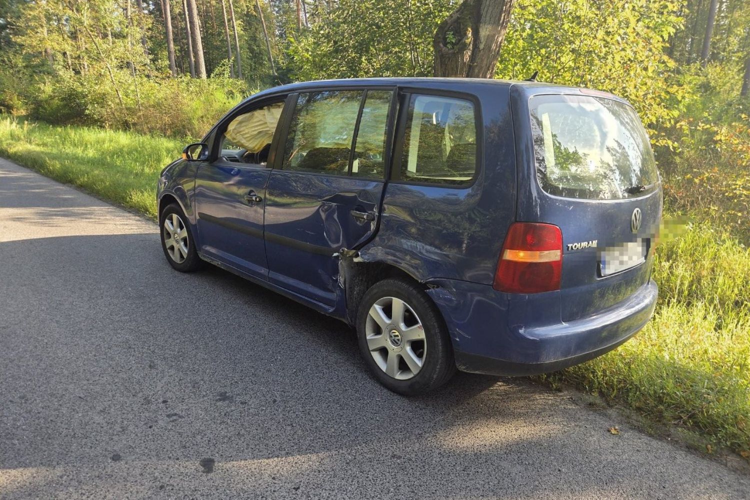Motocyklista ranny w wypadku. Policja apeluje o rozwagę na drodze - Radio Kielce 20.08.2026. Czernica w powiecie staszowskim. Zderzenie samochodu osobowego z motocyklem / Fot. KPP Staszów