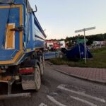 28.08.2026. Ćmińsk. DK 74. Zderzenie dwóch ciężarówek / Fot. policja