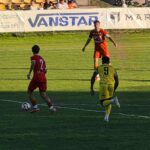 Bezbramkowy remis Naprzodu - Radio Kielce 30.08.2026. Mecz 6. kolejki piłkarskiej Betclic 3. Ligi: Naprzód Jędrzejów - Wisła Kraków / Fot. Maciej Makuła – Radio Kielce