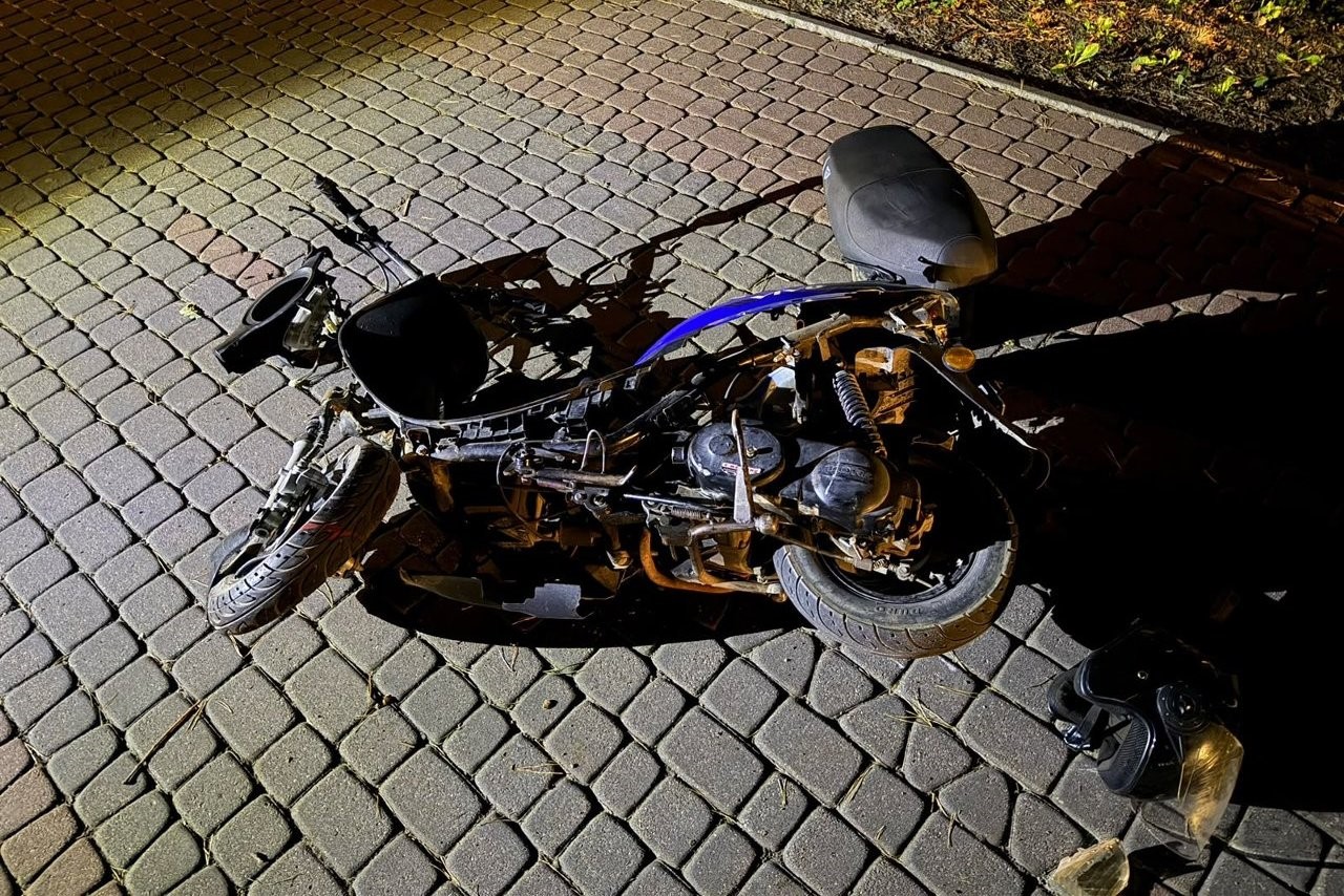 Poważny wypadek. Kierowca chciał uniknąć kontroli