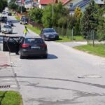 Rowerzysta nie ustąpił pierwszeństwa przejazdu i zderzył się z samochodem - Radio Kielce 04.08.2026. Szydłów. Wypadek / źródło: policja