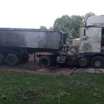 28.08.2026. Ćmińsk. DK 74. Zderzenie dwóch ciężarówek / Fot. policja