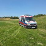 Ciagnik przygniótł mężczyznę, interweniował śmigłowiec LPR - Radio Kielce 05.08.2026. Wiącka. Wypadek / źródło: OSP Bodzentyn