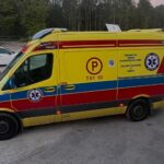 Śmigłowiec LPR i ratownicy ŚWOPR uratowali mężczyznę - Radio Kielce Śmigłowiec LPR i ratownicy ŚWOPR uratowali mężczyznę - Radio Kielce