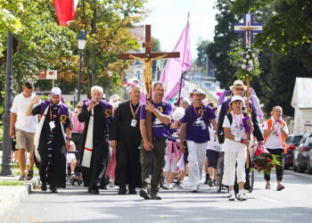 08.08.2026. Kielce. Piesza Pielgrzymka diecezji kieleckiej na Jasną Górę / Fot. Wiktor Taszłow - Radio Kielce