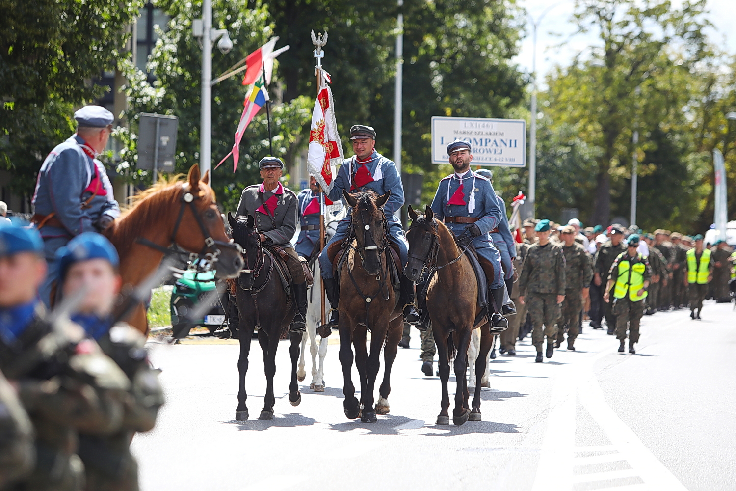 Kielce. Kadrówka wkroczyła do miasta. Uroczystości