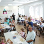 „Malowanie po ścianie” w Muzeum Zabawek i Zabawy