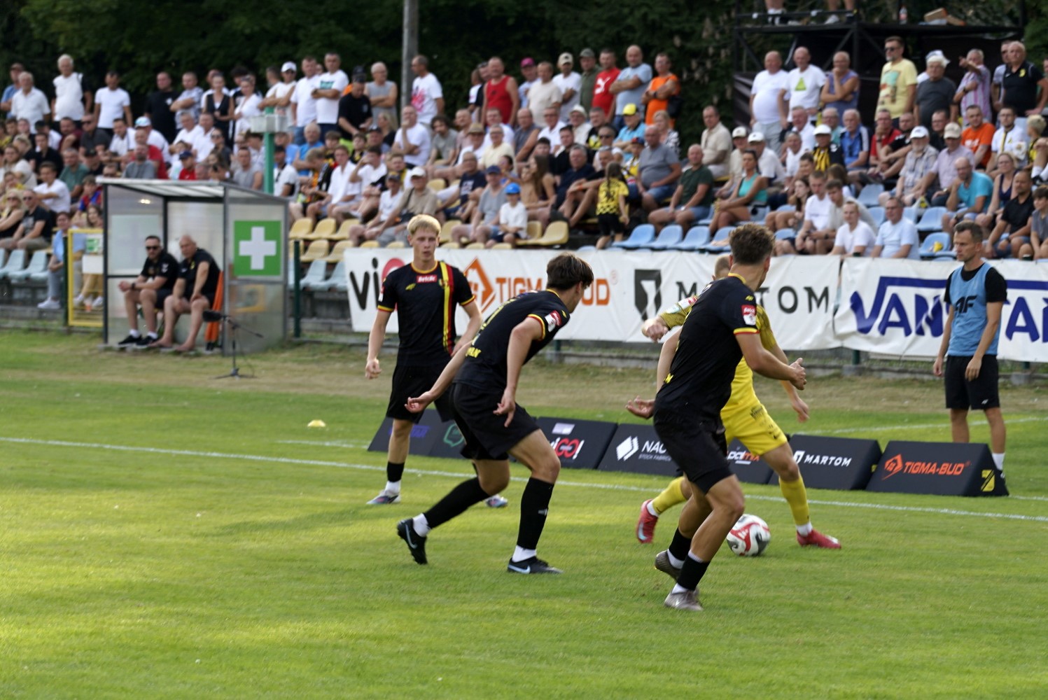 Mnóstwo goli i emocji w Jędrzejowie, czyli to co kibice lubią najbardziej - Radio Kielce 01.08.2026. Jędrzejów. Naprzód Jędrzejów - Korona II Kielce / Fot. Kamil Król - Radio Kielce