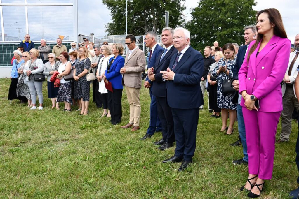 Niezłomny duchowny upamiętniony w Mircu - Radio Kielce