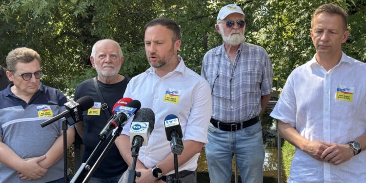 Politycy zapraszają do wspólnego wyrażenia sprzeciwu wobec ksenofobii - Radio Kielce Politycy zapraszają do wspólnego wyrażenia sprzeciwu wobec ksenofobii