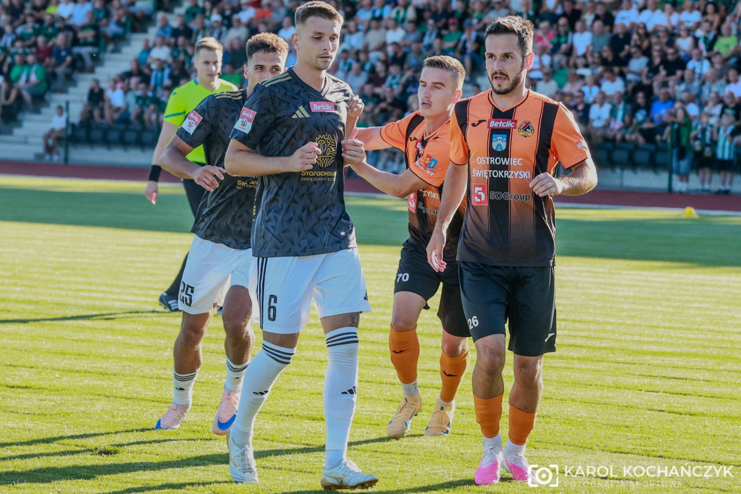Z dużej chmury mały deszcz. Bezbramkowe derby na Szkolnej