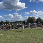 Rowerzyści zachwyceni rodzinnym rajdem - Radio Kielce Rowerzyści zachwyceni rodzinnym rajdem - Radio Kielce