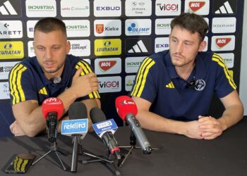 27.08.2026. Kielce. Konferencja przed meczem o Superpuchar Polski. Na zdjęciu (od lewej): Alex Vlah, Piotr Jarosiewicz - Industria Kielce / Fot. Kamil Król - Radio Kielce