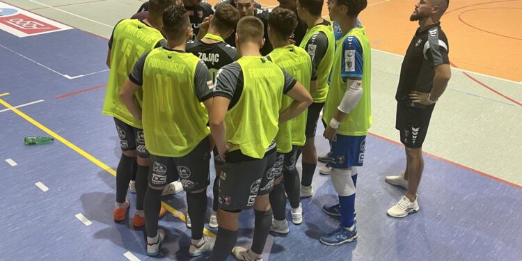 29.08.2026. Kazimierza Wielka. 1. kolejka FOGO Futsal Ekstraklasy KKF Motus Kazimierza Wielka - Constract Olsztyn / Fot. Kamil Król - Radio Kielce