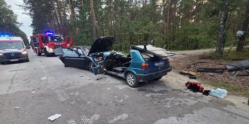 21.08.2026. Komparzów w powiecie włoszczowskim. Wypadek / Fot. Komenda Powiatowa Państwowej Straży Pożarnej we Włoszczowie
