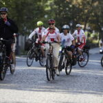 Rowerzyści wyruszyli na Westerplatte - Radio Kielce Rowerzyści wyruszyli na Westerplatte - Radio Kielce