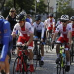Rowerzyści wyruszyli na Westerplatte - Radio Kielce Rowerzyści wyruszyli na Westerplatte - Radio Kielce