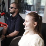 28.08.2026. Radio Kielce. Na zdjęciu: Piotr Żołądek i Milena Rot-Żołądek, zwycięzcy w wakacyjnym konkursie Radia Kielce „Dźwiękowe historie z wakacji” / Fot. Jarosław Kubalski – Radio Kielce