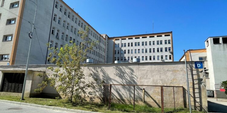 W podziemiach sandomierskiego szpitala nie powstaną miejsca schronienia - Radio Kielce W podziemiach sandomierskiego szpitala nie powstaną miejsca schronienia