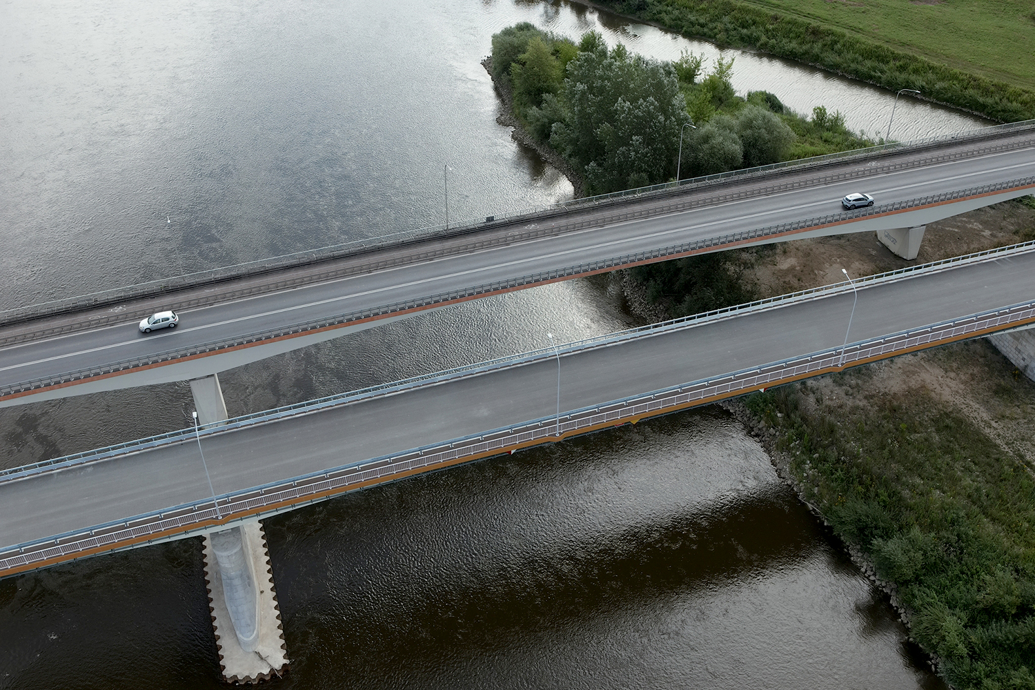 Sandomierz. Rozbudowa istniejącego mostu przez Wisłę w ciągu drogi krajowej nr 77 / źródło: dk77mostsandomierz.pl