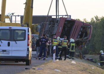 16.08.2026. Wypadek polskiego autokaru na Węgrzech / Fot. PAP/EPA/ZOLTAN MATHE