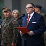 6.08.2026. Kraków. Uczestnicy 61. Marszu Szlakiem Pierwszej Kompanii Kadrowej. W marszu „Kadrówki”, upamiętniającym wymarsz pierwszej Kompanii Kadrowej z Krakowa w 1914 roku, biorą udział członkowie organizacji strzeleckich, żołnierze oraz osoby cywilne / Fot. PAP - Łukasz Gągulski