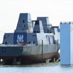 ORP „Wicher” zwodowany - Radio Kielce 13.08.2026. Gdynia. Wodowanie fregaty ORP Wicher na Zatoce Gdańskiej. ORP Wicher jest pierwszą z trzech wielozadaniowych fregat nowej generacji budowanych w ramach programu „Miecznik” / Fot. PAP - Andrzej Jackowski