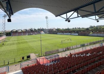 Ostrowiecki stadion zabrzmi nowym dźwiękiem