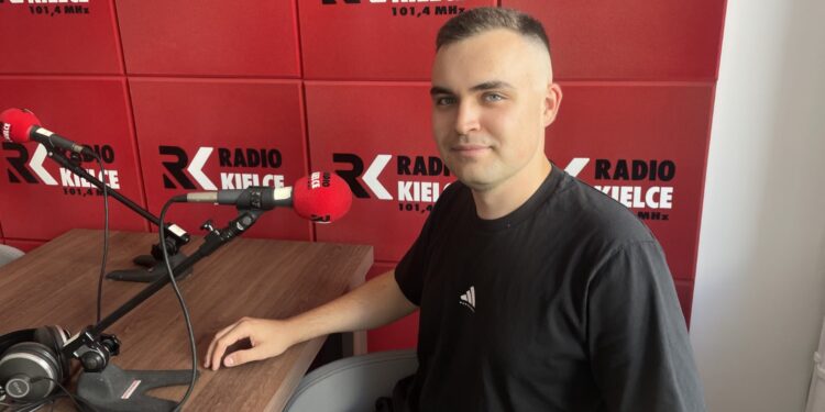 Na zdjęciu Tomasz Sokołowski, dyrygent i założyciel Scholi Gregoriana Sandomieriensis / Fot. Grażyna Szlęzak-Wójcik - Radio Kielce