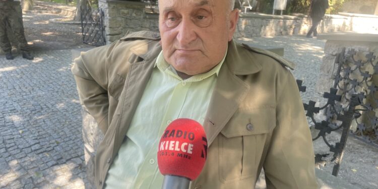Na zdjęciu: Andrzej Cebula, regionalista / Fot. Grażyna Szlęzak-Wójcik - Radio Kielce