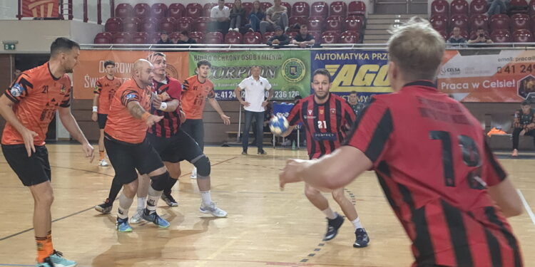 Inauguracyjne pierwszoligowe derby dla KSZO - Radio Kielce Inauguracyjne pierwszoligowe derby dla KSZO