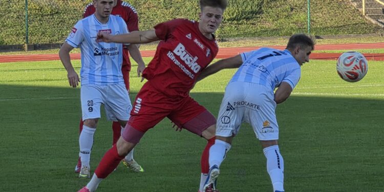 19.09.2026. Busko-Zdrój. Mecz AKS 1947 Busko Zdrój - Moravia Kopalnia Morawica / Fot. Maciej Makuła - Radio Kielce