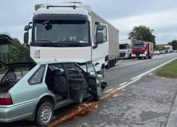 Niebezpieczne zderzenie. W akcji ratownicy