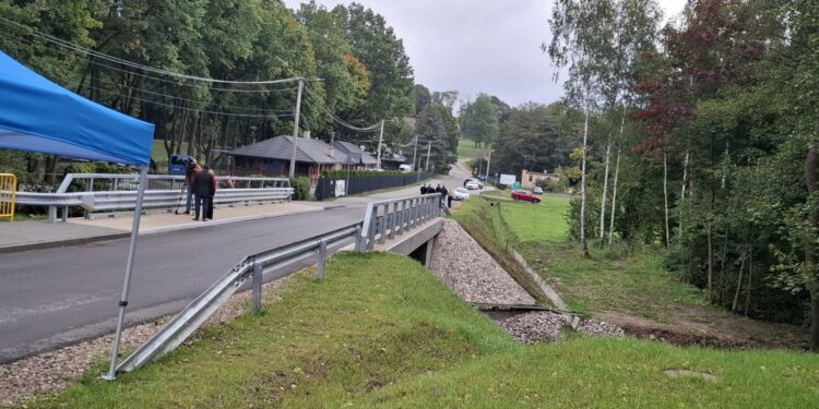 21.09.2026. Bobrza. Otwarcie mostu i drogi / Fot. Oliwia Woźniak - Radio Kielce