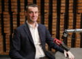 23.09.2026. Radio Kielce. Rozmowa Dnia. Na zdjęciu: Dawid Lewicki - lider świętokrzyskiej Konfederacji / Fot. Wiktor Taszłow - Radio Kielce