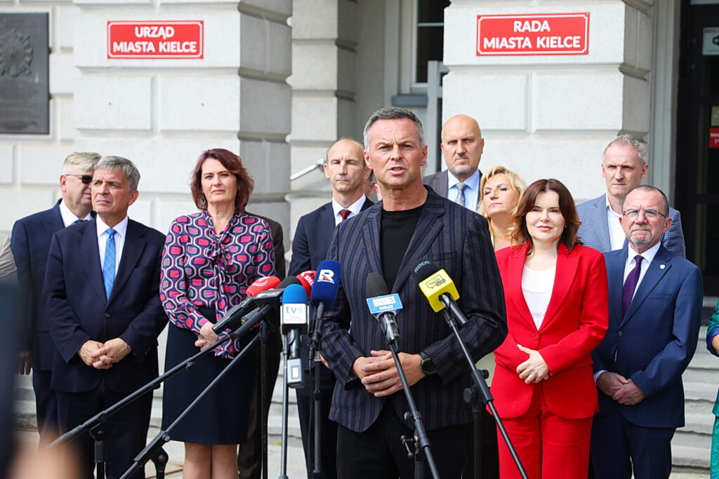 Zarzuty o handel z Rosją kontra oskarżenia o manipulację polityczną - Radio Kielce