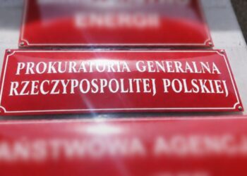 Prokuratoria Generalna pozywa Świętokrzyskie w związku z dotacją dla zięcia marszałek