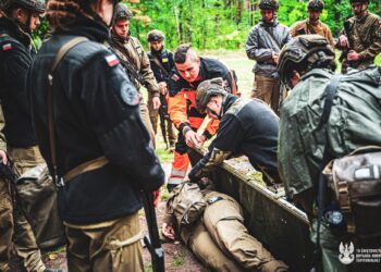 Świętokrzyscy terytorialsi szkolą uczniów