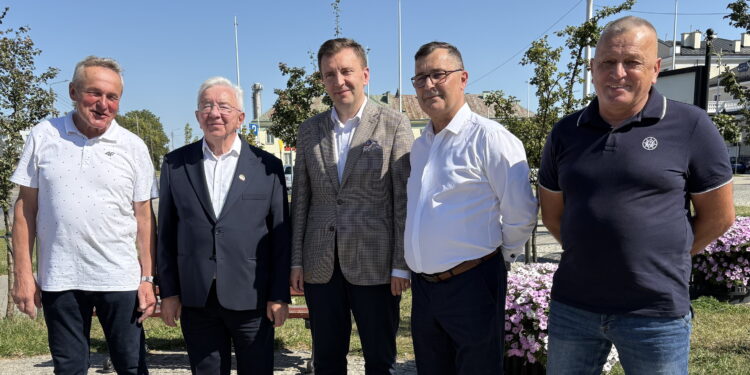 PiS dzieli się w kolejnym mieście - Radio Kielce PiS dzieli się w kolejnym mieście