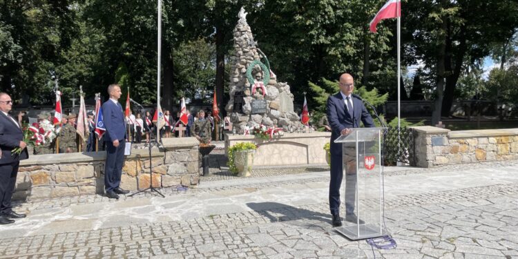 W Sandomierzu odbyły się uroczystości upamiętniające - Radio Kielce W Sandomierzu odbyły się uroczystości upamiętniające