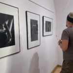 Akty na fotografiach w sandomierskim ratuszu - Radio Kielce 06.09.2026. Sandomierz. Wystawa „Kształt Ciała” / Fot. Grażyna Szlęzak-Wójcik - Radio Kielce
