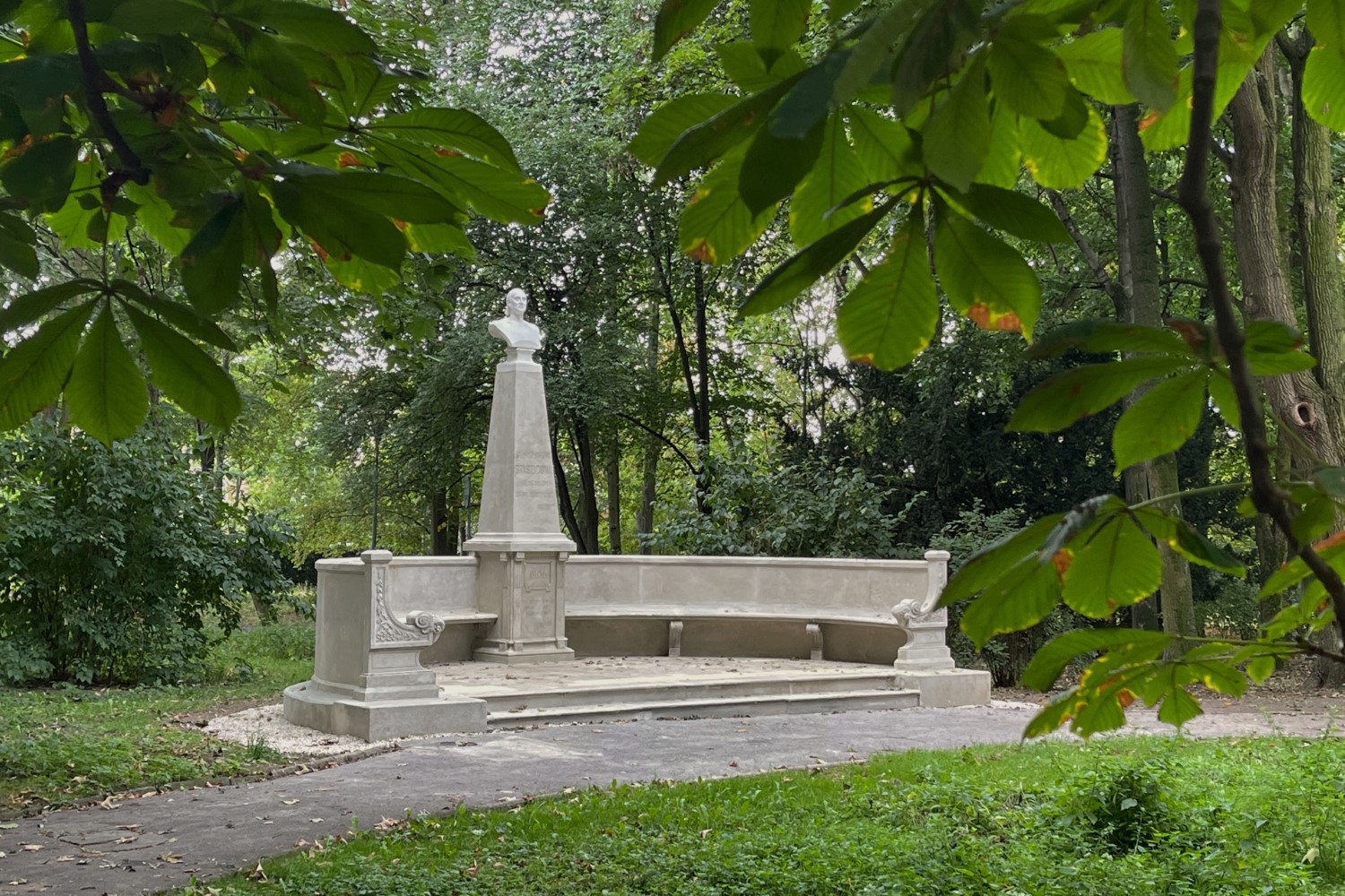 Jedyny taki pomnik w Kielcach został odrestaurowany