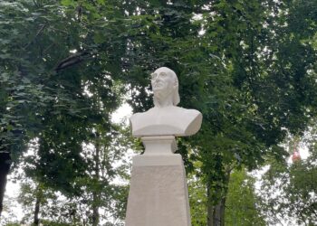 Jedyny taki pomnik w Kielcach został odrestaurowany