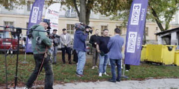 INTERWENCJA. Mieszkańcy mają dość śmieci i niszczonych trawników