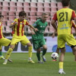 Piłkarze kieleckich rezerw grali ambitnie, ale nie dali rady pokonać ekstraklasowicza - Radio Kielce Piłkarze kieleckich rezerw grali ambitnie, ale nie dali rady pokonać ekstraklasowicza - Radio Kielce